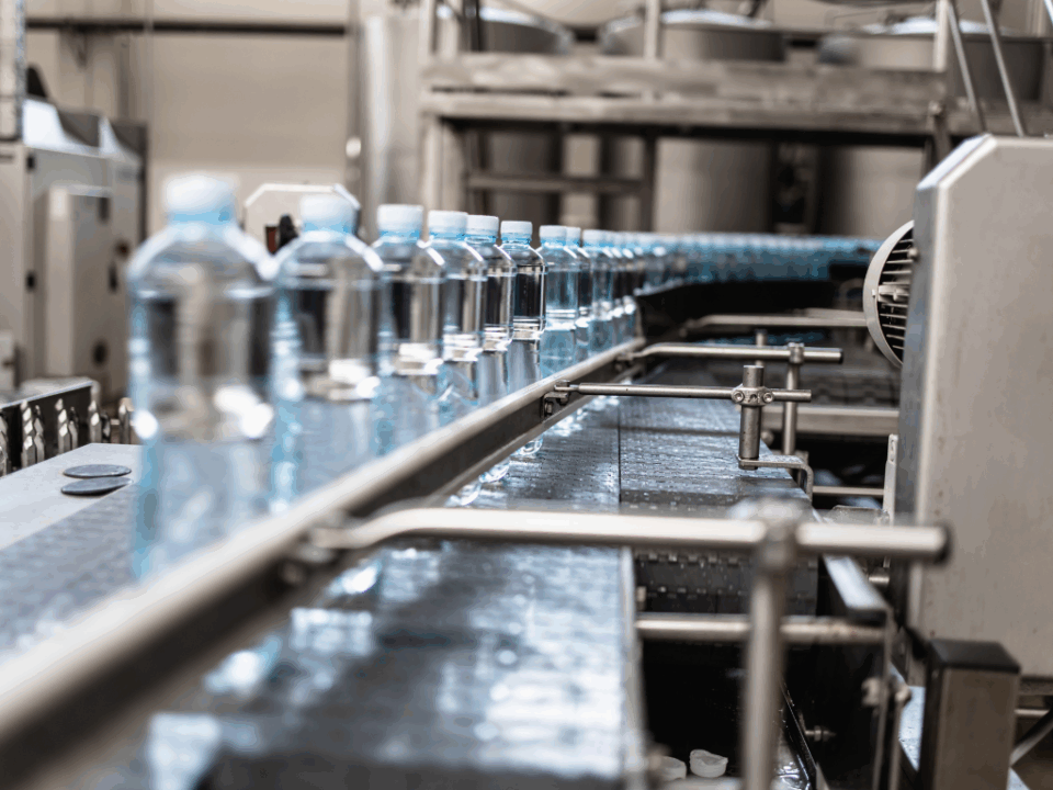 Impianto imbottigliamento acqua con gas tecnicio