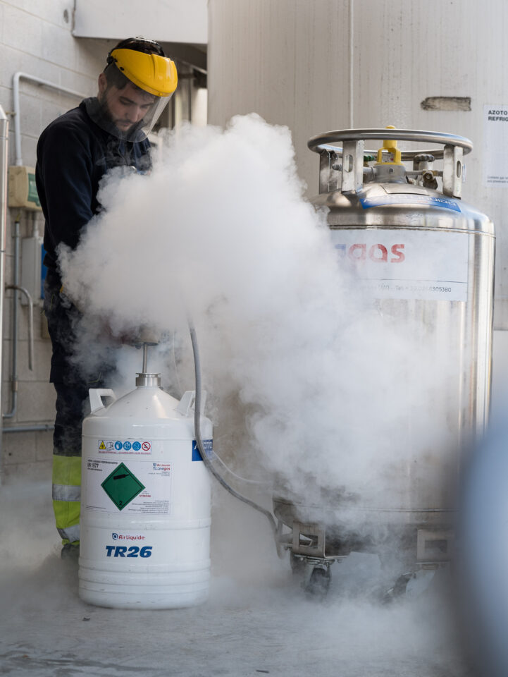 Riempimento azoto liquido
