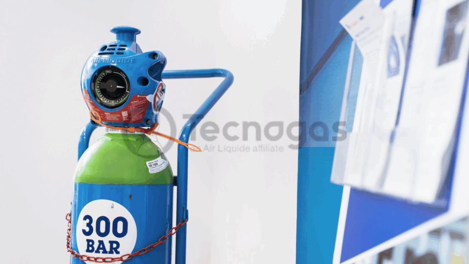 fornitura di gas rari